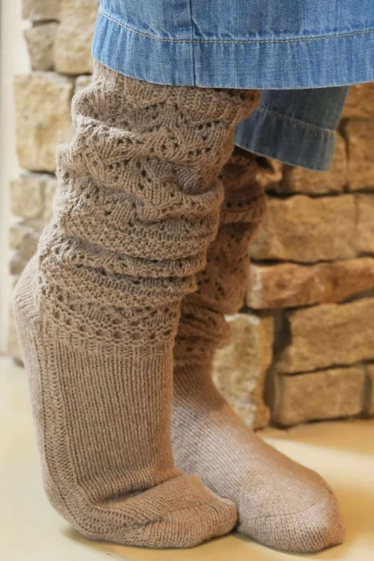 Pointelle Knit Slouch Socks Camel /30=